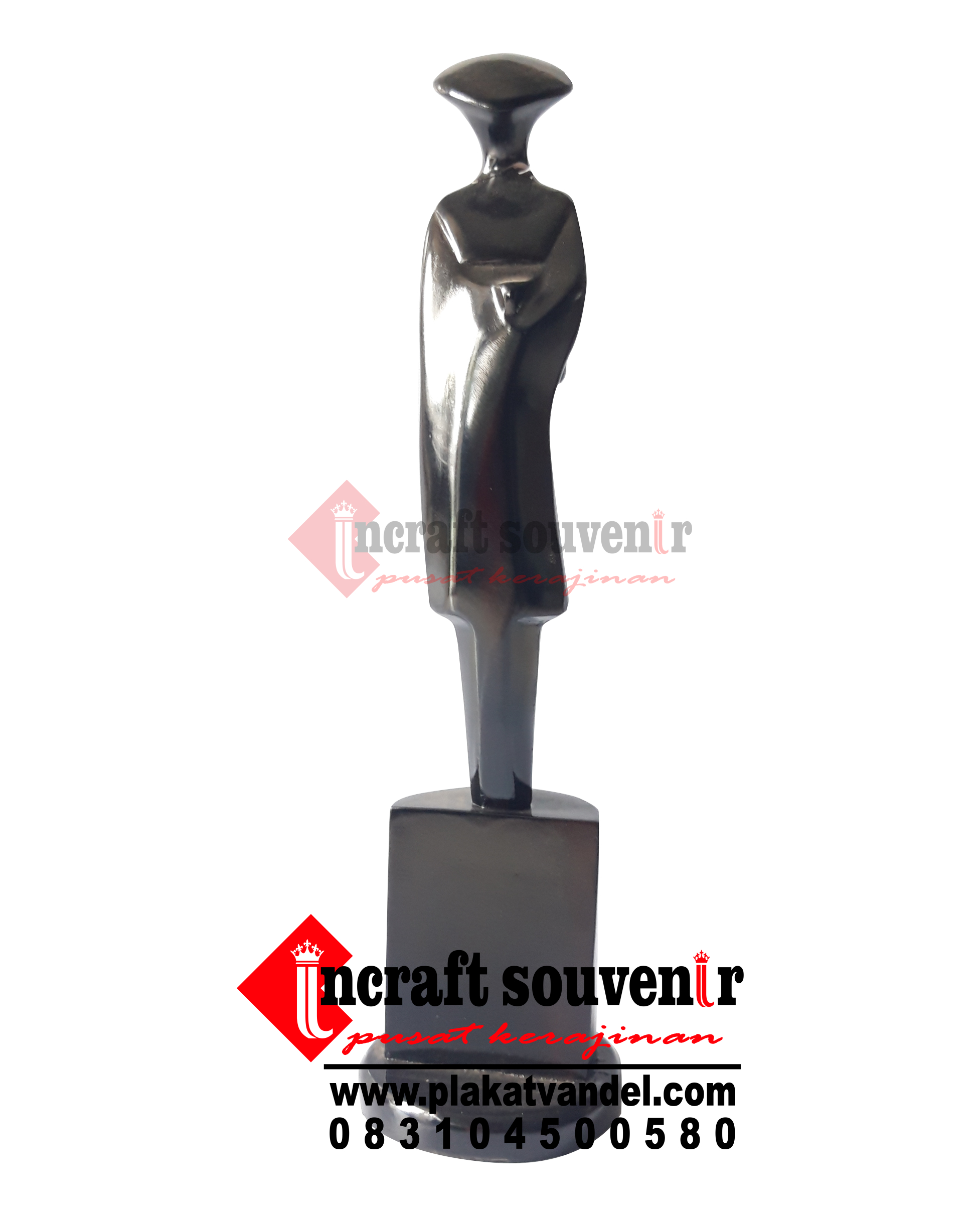 PLAKAT WISUDA W12