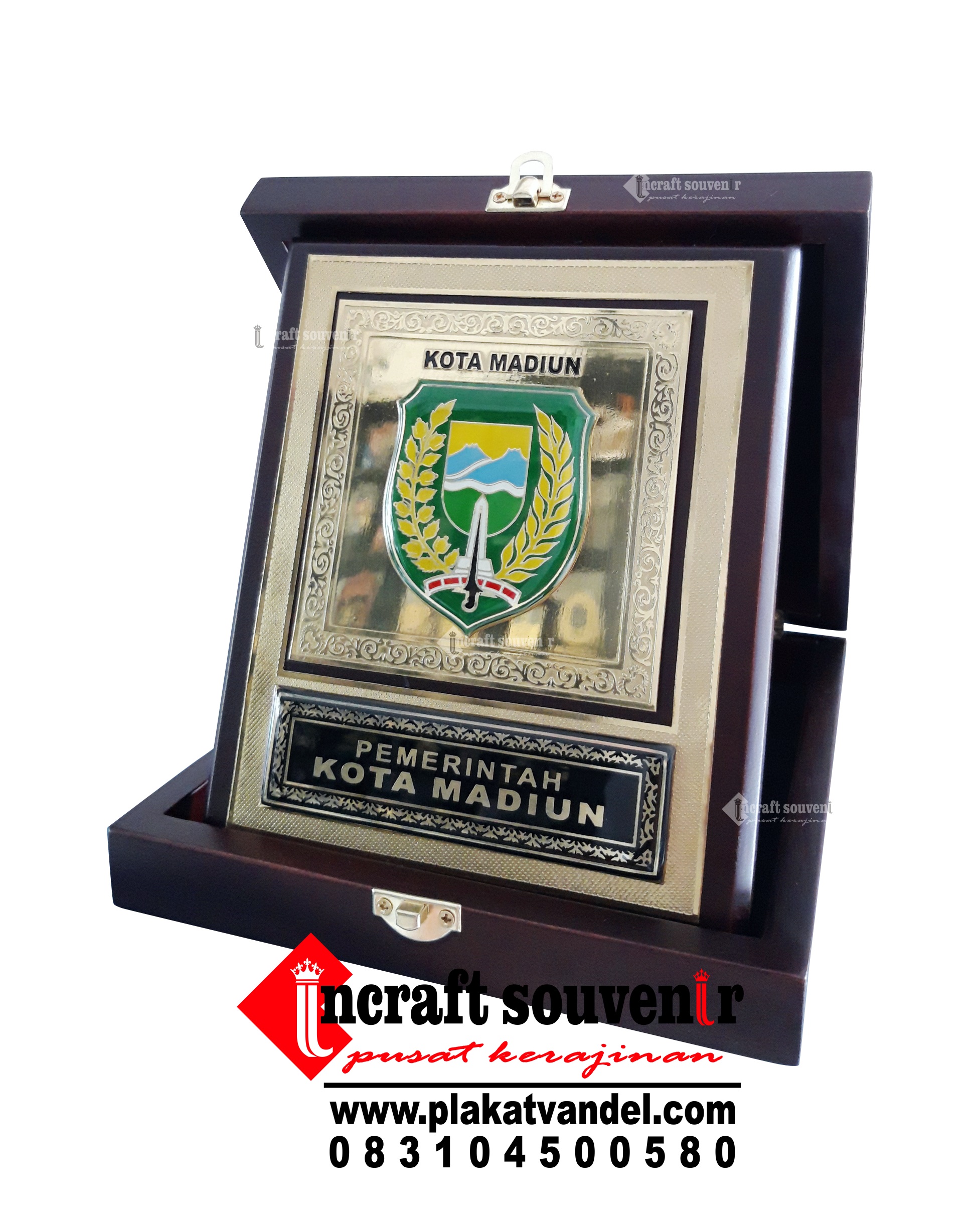 PLAKAT KAYU BOX KOTA MADIUN PK65